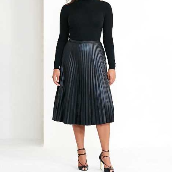 Lauren Ralph Lauren Dresses & Skirts - Flash Sale ⚡Lauren Ralph Lauren Colyn Skirt